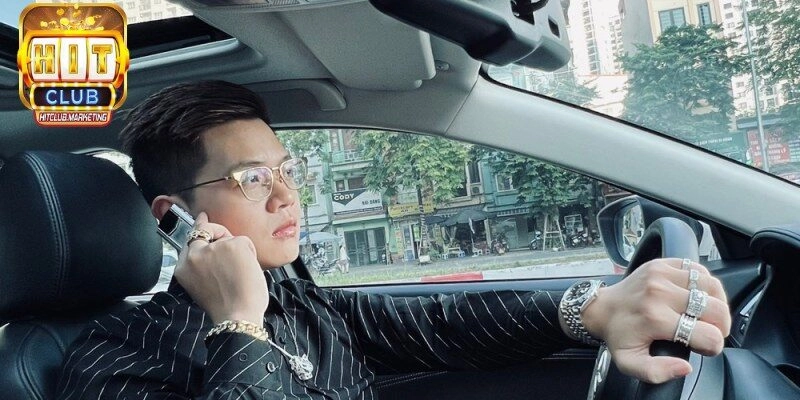 Vai trò của tác giả Tiến Bor đối với cổng game Hitclub